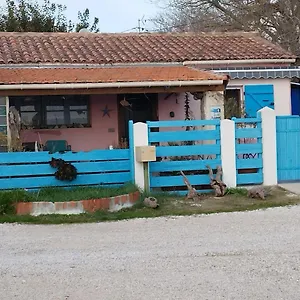 Maison Sur Presqu'ile Hébergement de vacances Port-Saint-Louis-du-Rhône