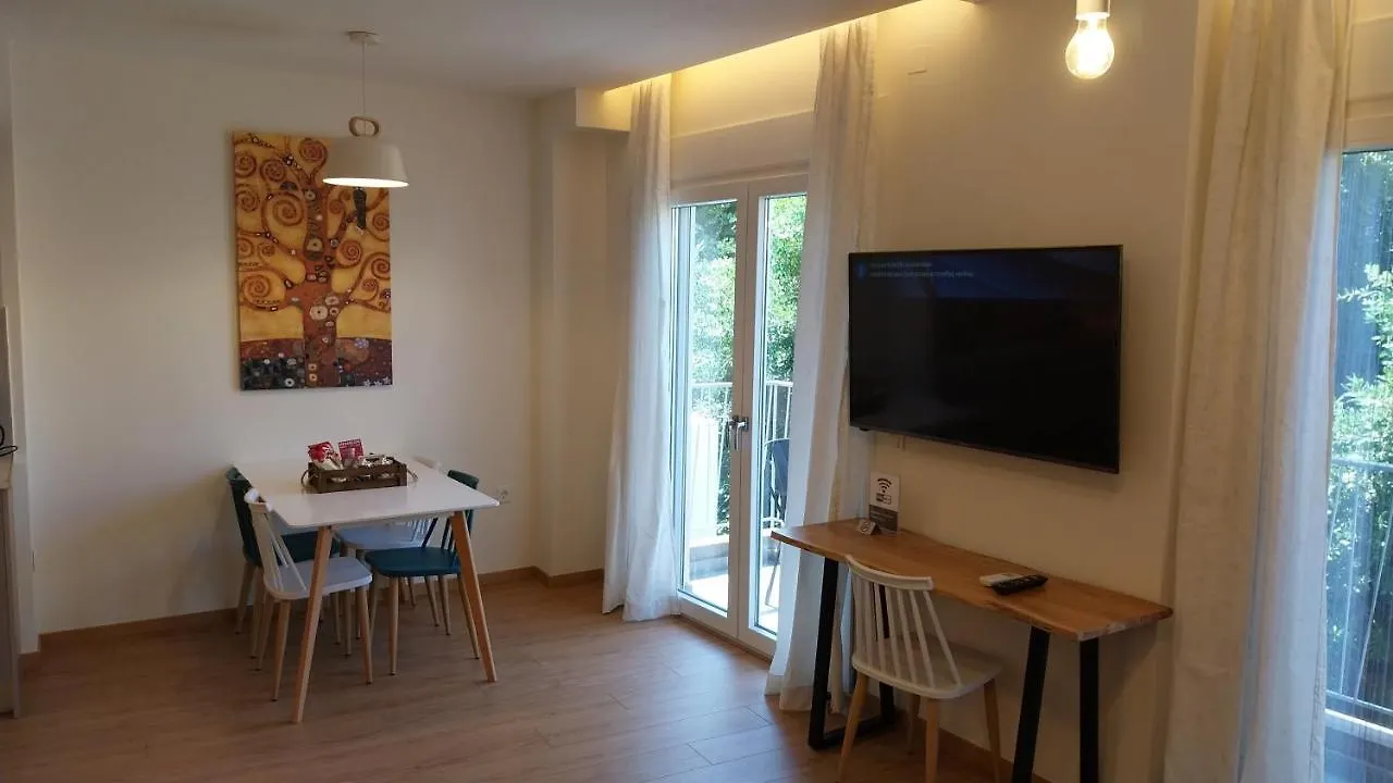 Uni Island - City Heart Suites Heraklion  0*, Heraklion (Crete) Greece