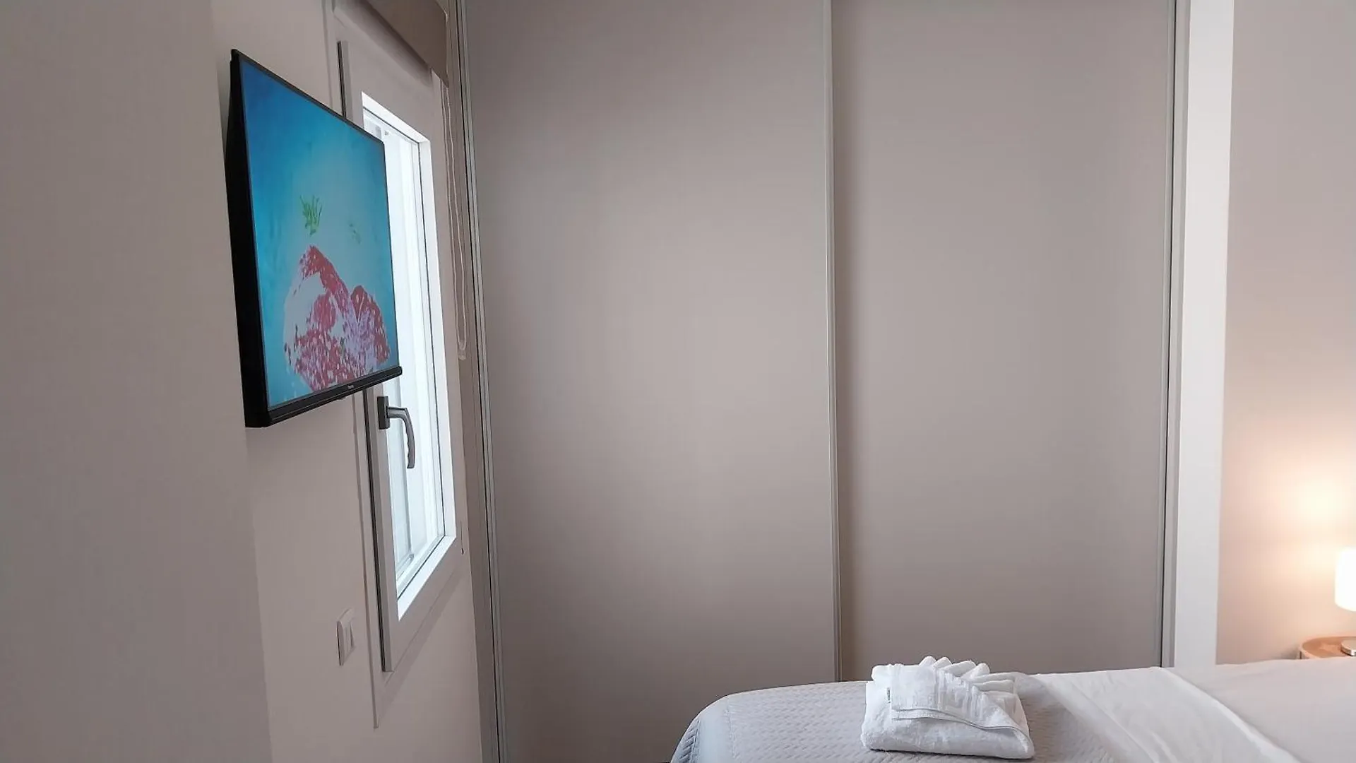 Apartment Uni Island - City Heart Suites Heraklion  Greece